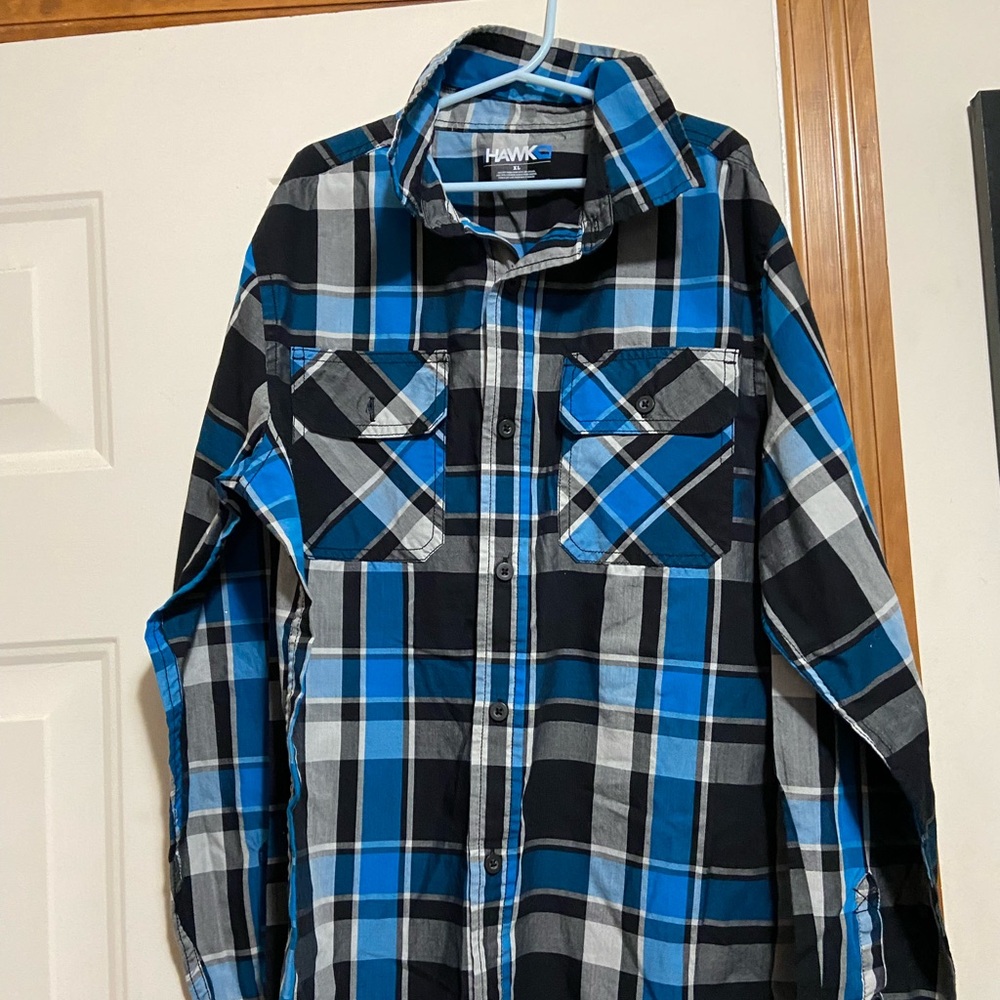 Hawk boys size xl button long sleeve dress shirt. New. No tags